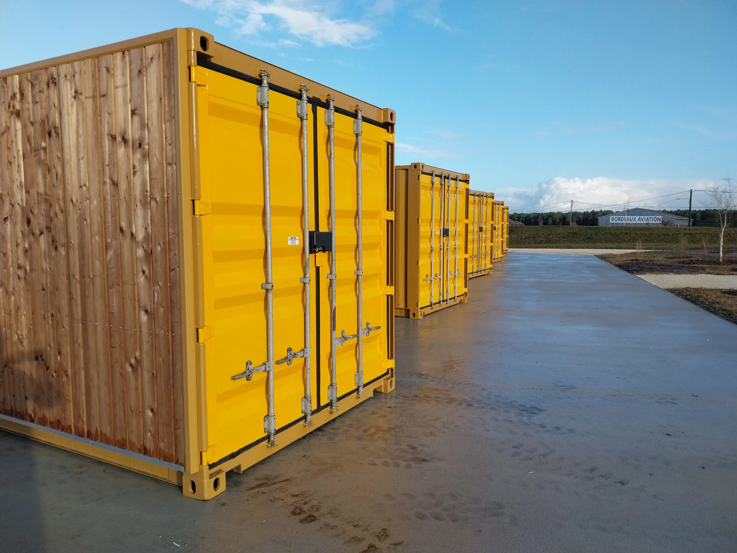 Container maritime aménagé en atelier